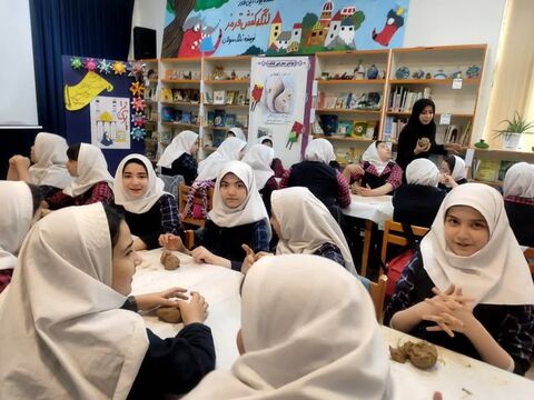 هفته نجوم و روز معلم در مراکز کانون پرورش فکری کودکان و نوجوانان آذربایجان شرقی