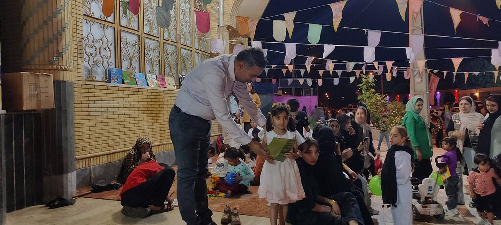 روایت یک روز معنوی در مرکز فرهنگی داراب و پاسارگاد با حضور اعضاء و خانوادهها