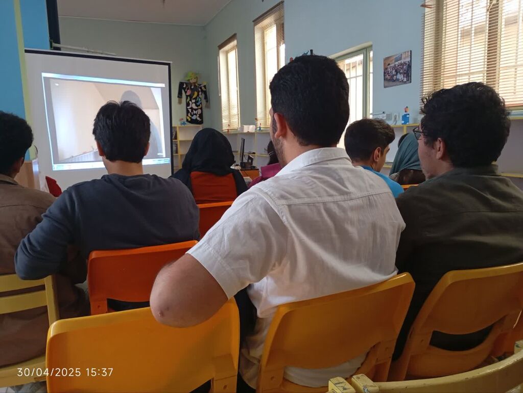 برنامه‌هایی برای گرامیداشت «هفته جهانی نجوم» و «هفته تجلیل مقام معلم»  در هشتگرد