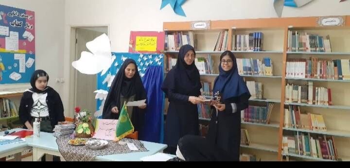 ویژه‌برنامه‌های دهه کرامت در مراکز کانون استان تهران