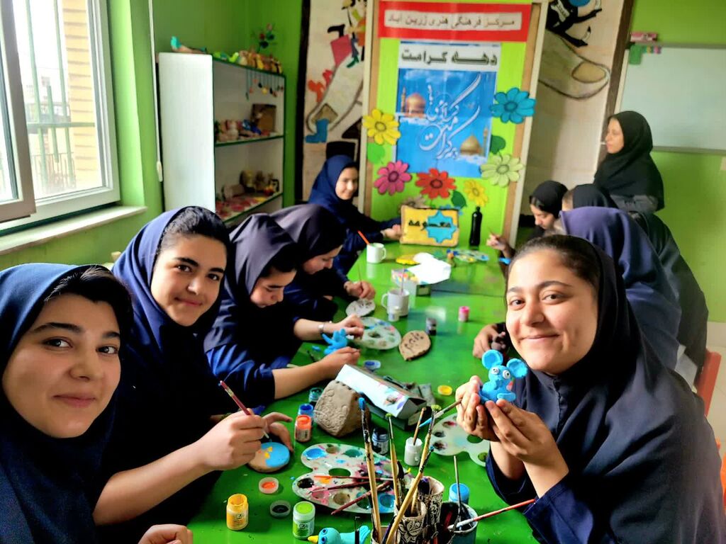 جشن روز دختر و بزرگداشت دهه کرامت در زنجان