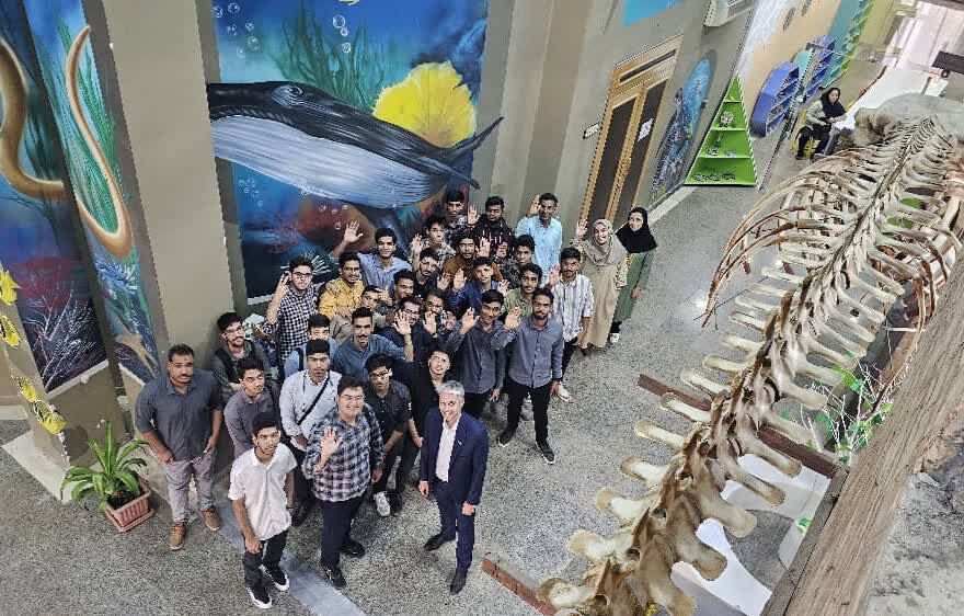بازدید دانشجویان آموزش ابتدایی دانشگاه فرهنگیان بندرعباس از مرکز تخصصی علوم کانون