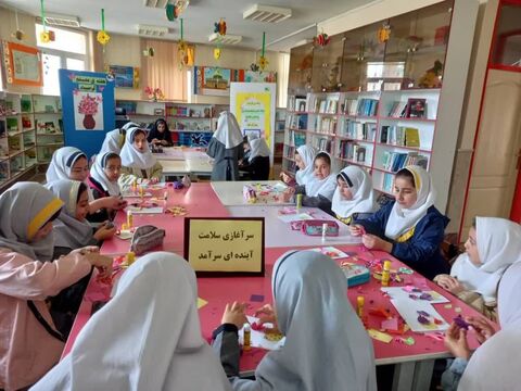 آیین های دهه کرامت و هفته نجوم در مراکز کانون پرورش فکری کودکان و نوجوانان آذربایجان شرقی