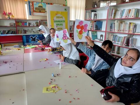 آیین های دهه کرامت و هفته نجوم در مراکز کانون پرورش فکری کودکان و نوجوانان آذربایجان شرقی