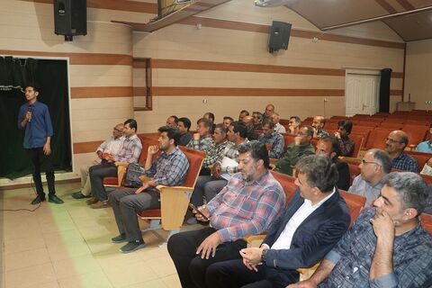 گزارش تصویری نشست آموزشی الزامات و آداب معاشرت محیط کار کارکنان خدمات کانون استان اصفهان