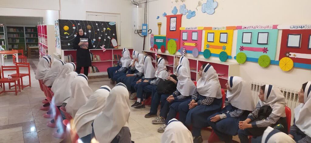 برگزاری برنامههای نجومی در مراکز کانون همدان