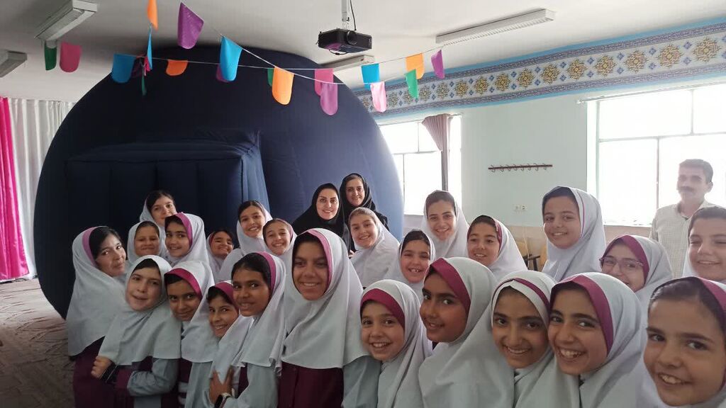 برنامههای اجرا شدهی کانونهای شهرستان بروجن در هفتهی نجوم