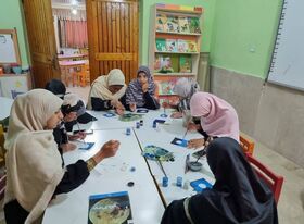 بررسی چگونگی پیدایش زمین و قمر آن ماه