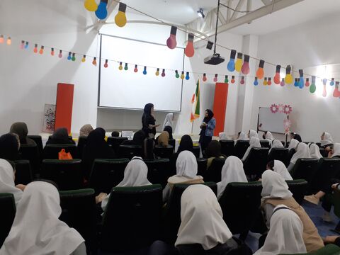 گزارش تصویری برگزاری آیین‌های دهه کرامت در مراکز فرهنگی و هنری کانون استان قزوین