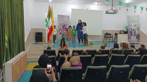گزارش تصویری برگزاری آیین‌های دهه کرامت در مراکز فرهنگی و هنری کانون استان قزوین