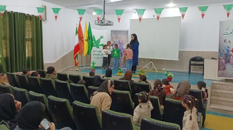 گزارش تصویری برگزاری آیین‌های دهه کرامت در مراکز فرهنگی و هنری کانون استان قزوین