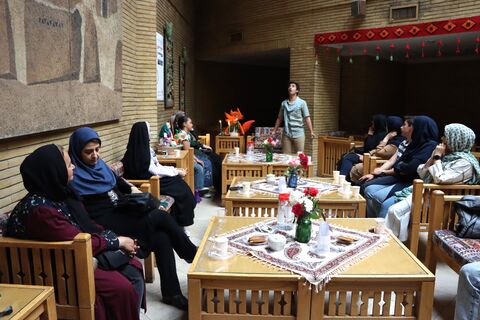 دورهمی قصه‌گویی