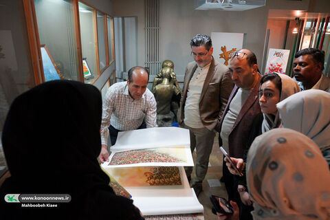 بازدید هنرمندان کشورهای هند و ترکیه از کانون