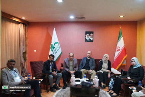 بازدید هنرمندان کشورهای هند و ترکیه از کانون