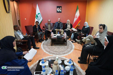 بازدید هنرمندان کشورهای هند و ترکیه از کانون