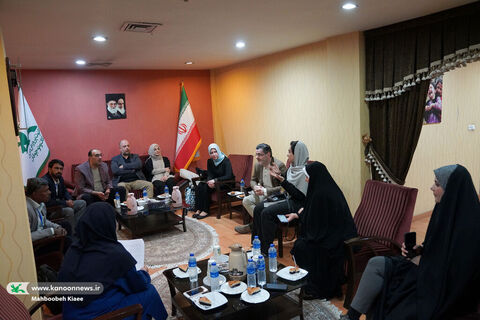 بازدید هنرمندان کشورهای هند و ترکیه از کانون