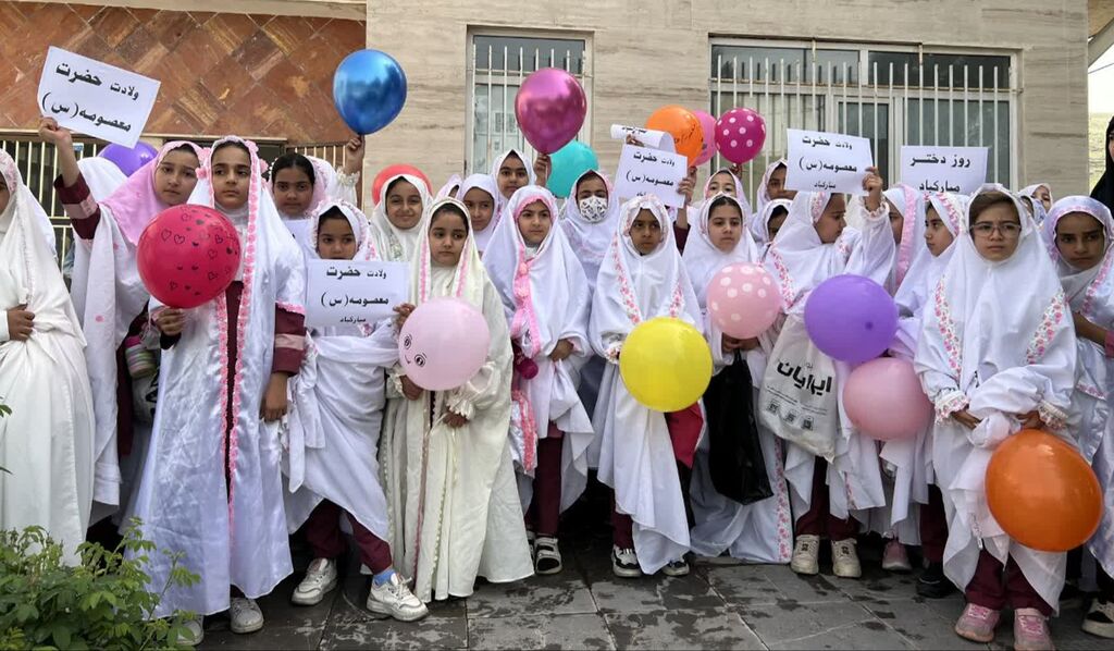 مراکز کانون کرمانشاه به مناسبت دهه کرامت جشنهای تکلیف را برگزار کردند