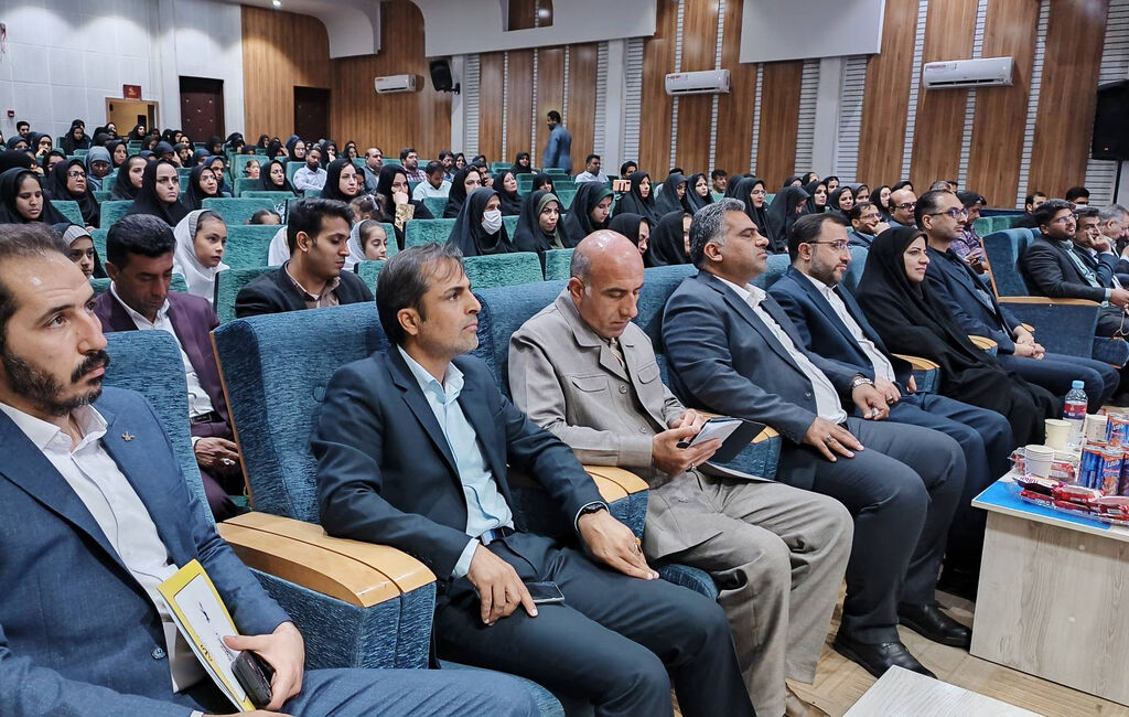 نوجوان سالم، قوی، آگاه و مسئولیت پذیر است