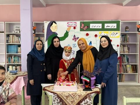 ویژه برنامه های گرامیداشت هفته معلم در مراکز کانون پرورش فکری کودکان و نوجوانان استان آذربایجان غربی
