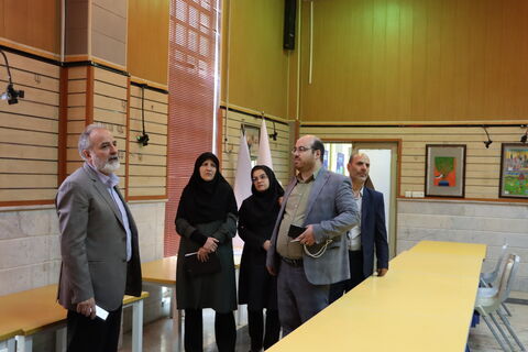 بازدید معاون تولید ازمراکز_مرکزی