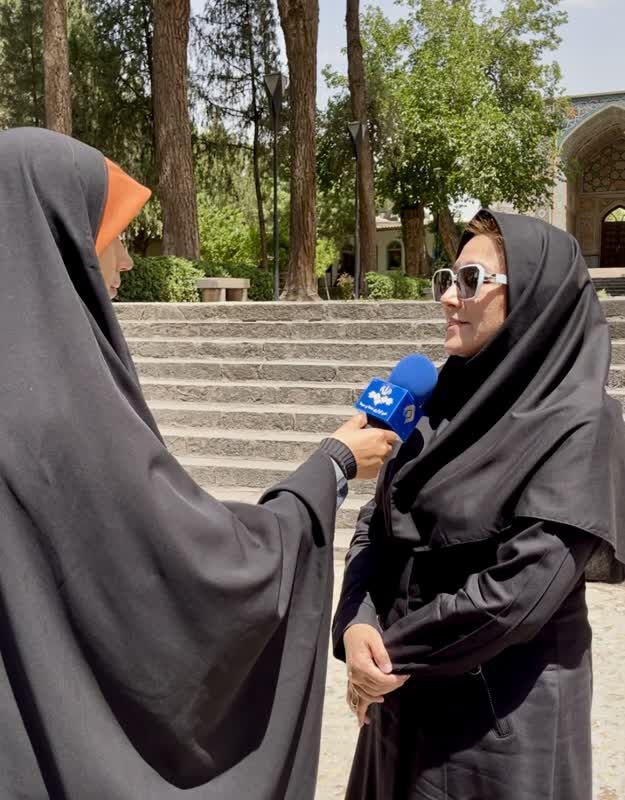 درخشش مربی کانون استان در مرحله استانی دوسالانه قصهگویی «نهال امید»