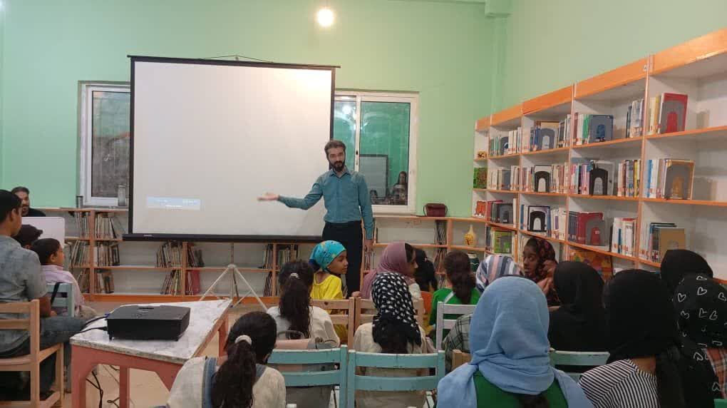 رصد ماه ۷۶ درصدی آسمان باغشهر فین