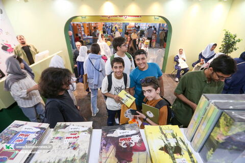 کانون در دومین روز نمایشگاه بینالمللی کتاب تهران