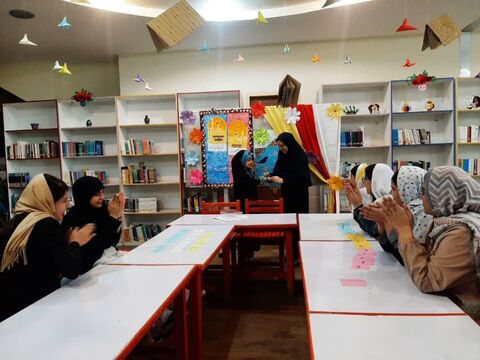 ویژه برنامه های دهه کرامت در مراکز کانون استان آذربایجان غربی