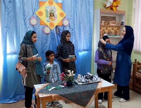 عشق و ارادت کودکان و نوجوانان به هشتمین خورشید مهربانی‌ها در کانون امام رضایی استان اصفهان