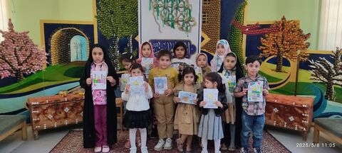 عشق و ارادت کودکان و نوجوانان به هشتمین خورشید مهربانی‌ها در کانون امام رضایی استان اصفهان