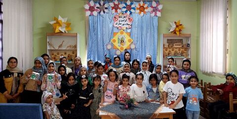 عشق و ارادت کودکان و نوجوانان به هشتمین خورشید مهربانی‌ها در کانون امام رضایی استان اصفهان