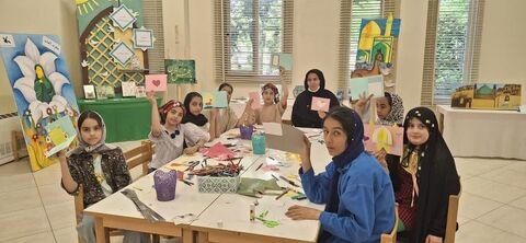 عشق و ارادت کودکان و نوجوانان به هشتمین خورشید مهربانی‌ها در کانون امام رضایی استان اصفهان