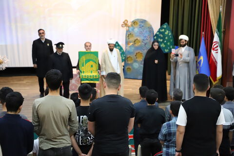 حضور کاروان زیر سایه خورشید در مجتمع شهید فرخی کانون پرورش فکری کودکان و نوجوانان ارومیه