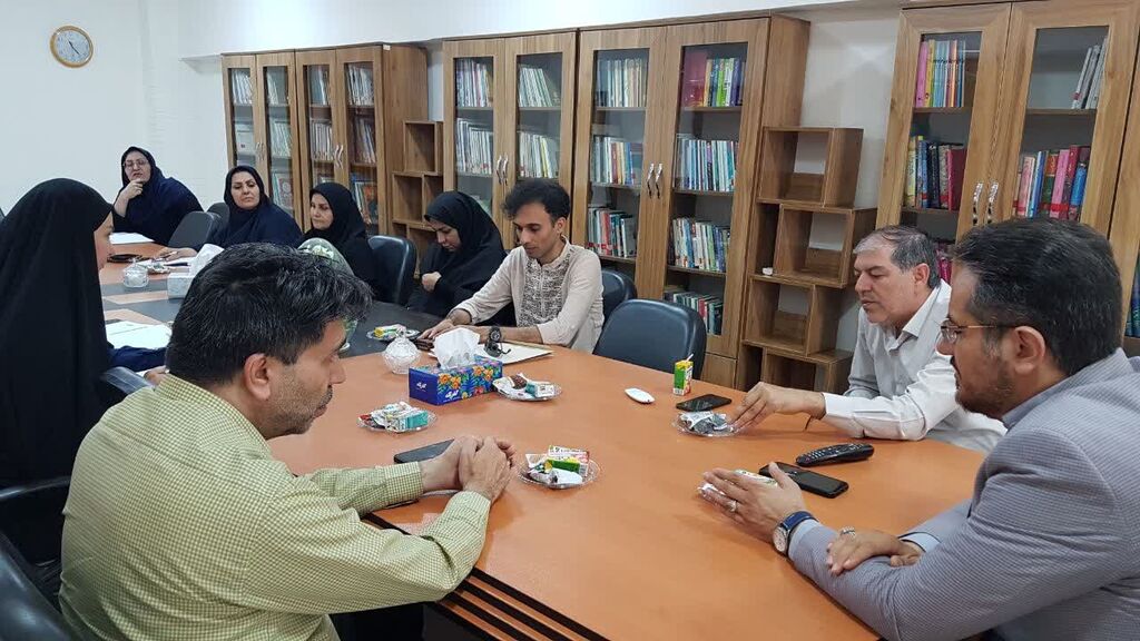 دومین نشست شورای فرهنگی سال ۱۴۰۴ کانون کرمانشاه