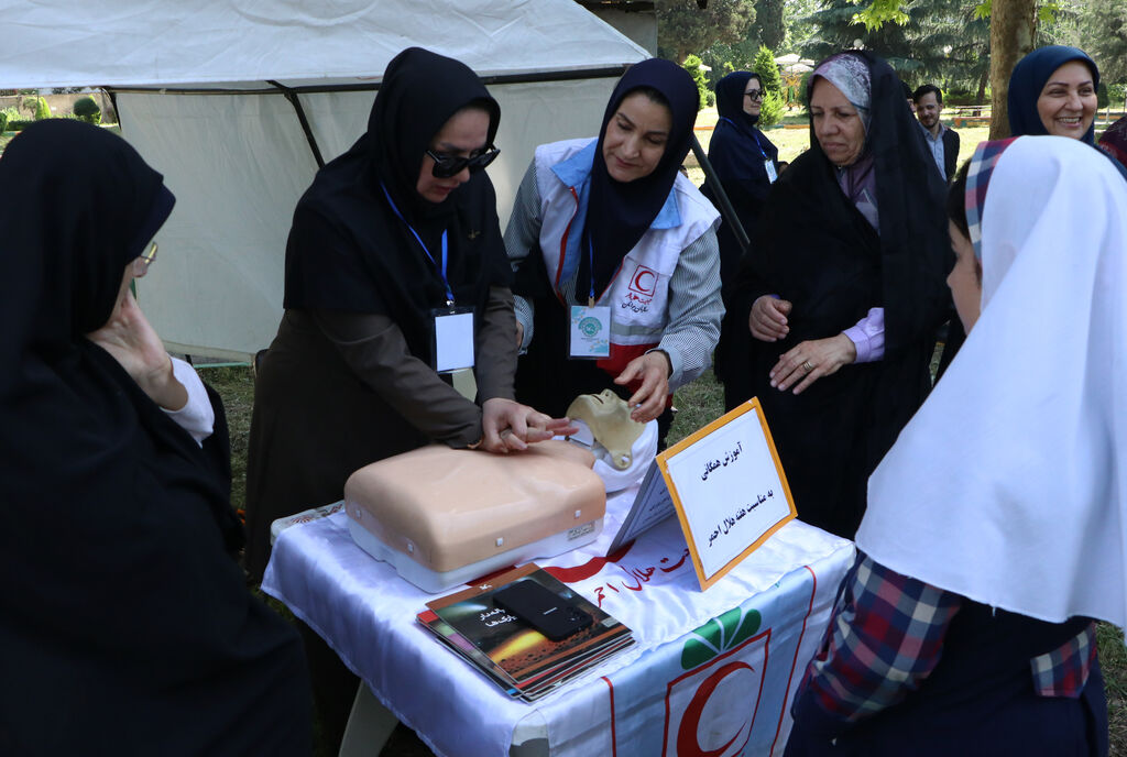 همایش نجومی کاوشگران کهکشان درفومن برگزارشد/ یک رویداد علمی با طعم فرهنگ و هنر