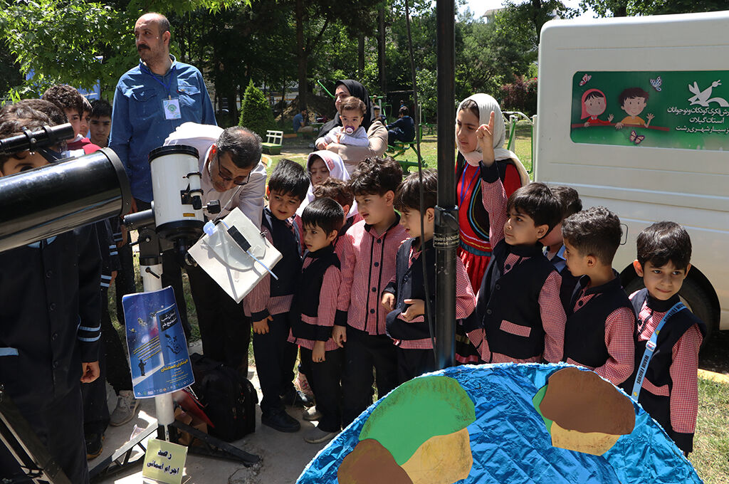 همایش نجومی کاوشگران کهکشان درفومن برگزارشد/ یک رویداد علمی با طعم فرهنگ و هنر