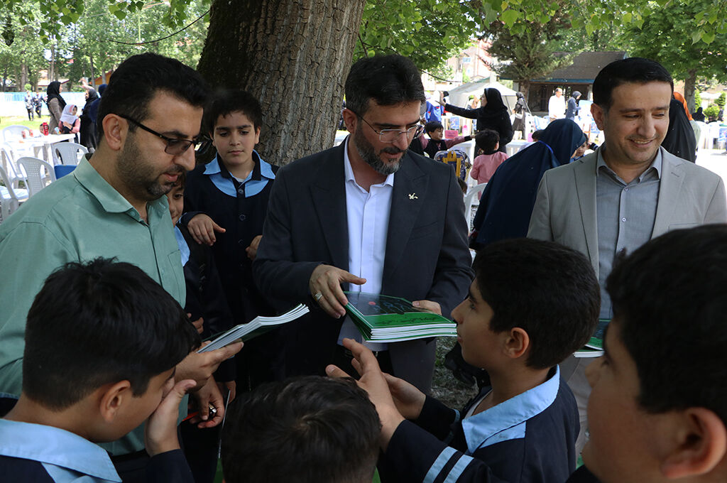 همایش نجومی کاوشگران کهکشان درفومن برگزارشد/ یک رویداد علمی با طعم فرهنگ و هنر