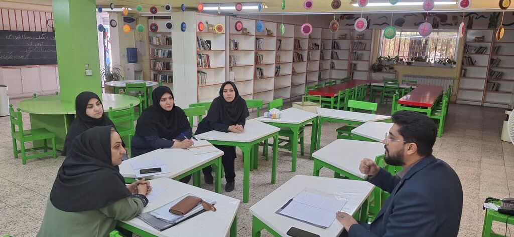 بازدید معاون فرهنگی استان از مرکز شماره ۴ مشهد