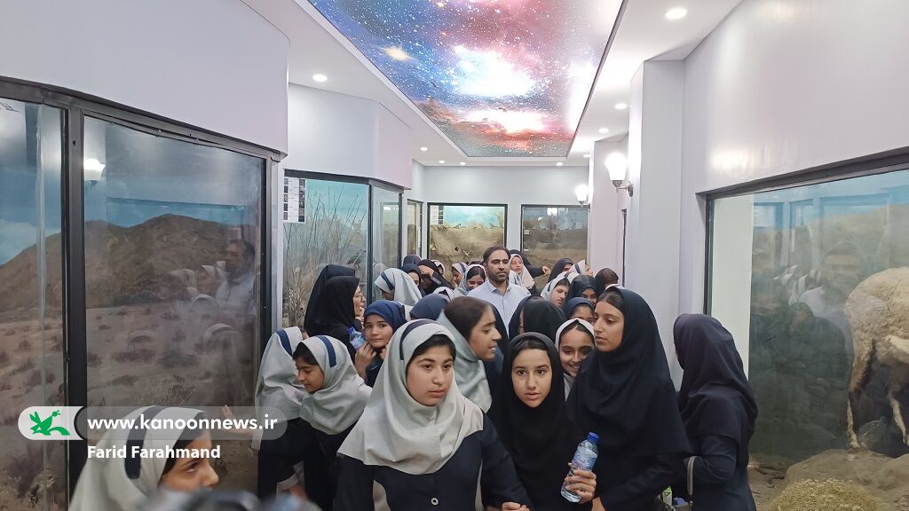 «آشتی با محیط زیست» در اردوهای خلاق کانون سیستان و بلوچستان