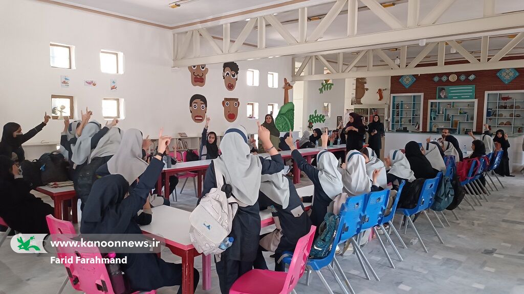 «آشتی با محیط زیست» در اردوهای خلاق کانون سیستان و بلوچستان