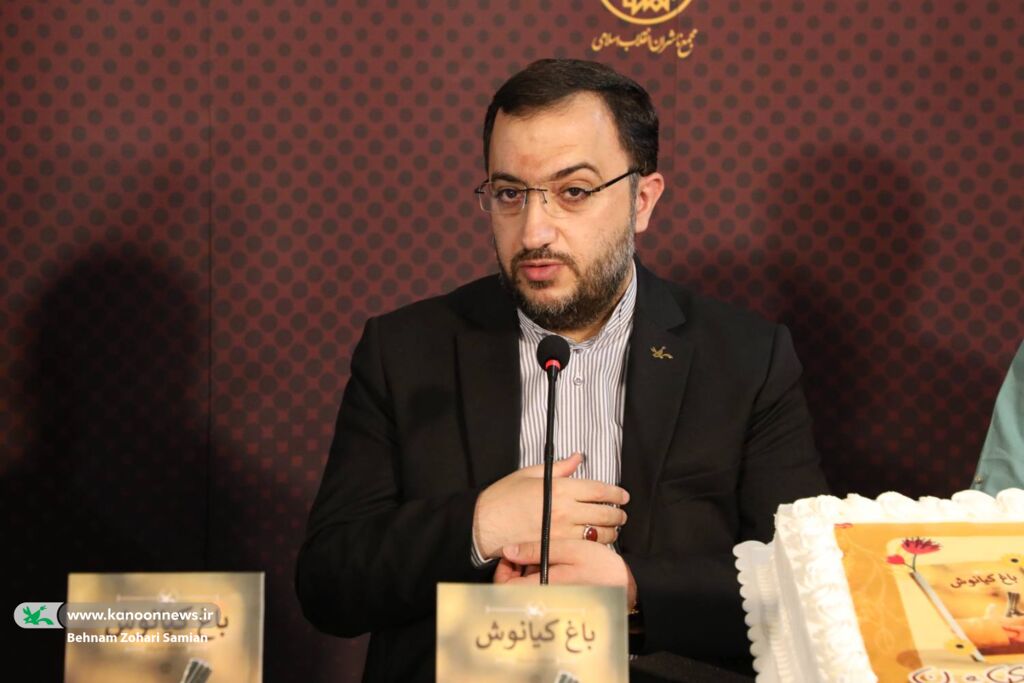 شمارگان کتابهای کانون باید میلیونی باشد