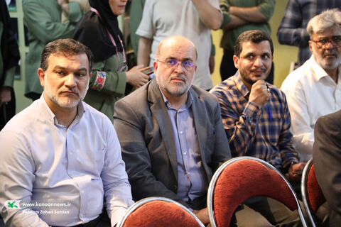 آیین رونمایی از کتاب «من دختر قدرتمندی هستم» در غرفه کانون