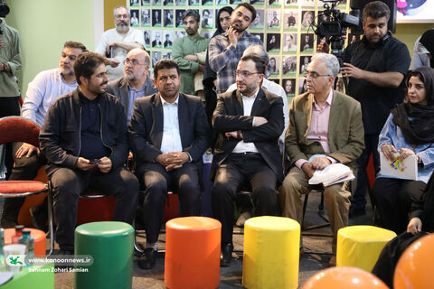 آیین رونمایی از کتاب «من دختر قدرتمندی هستم» در غرفه کانون