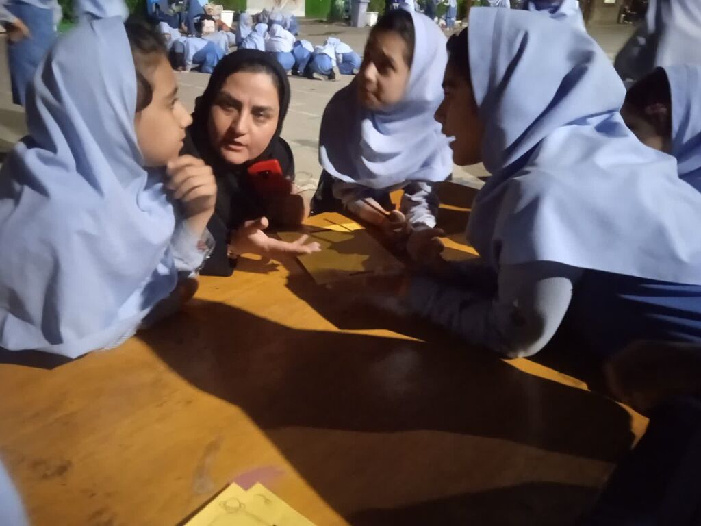 یک سفر ماجراجویانه در دل کهکشان به مدارس امام رضا (ع) رسید