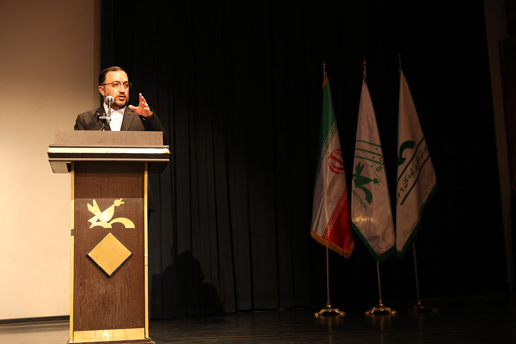 تاثیر هوش مصنوعی بر زبانآموزی قابل تامل است