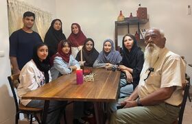 شبی آرام برای "قصه‌های ناتمام" در کافه لیح بندرعباس برگزار شد