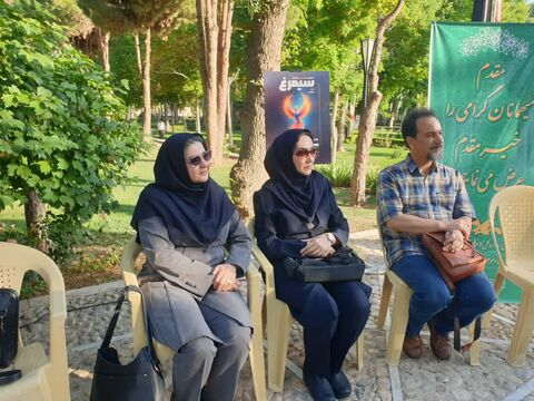 بازدید از آرامگاه