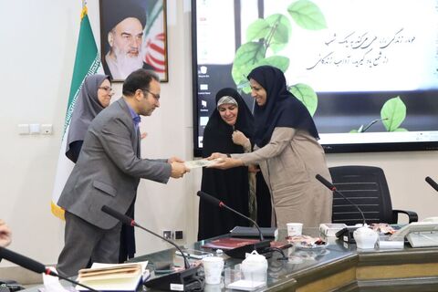 نمایشگاه هنری «به رنگ شاهنامه» در کانون استان تهران