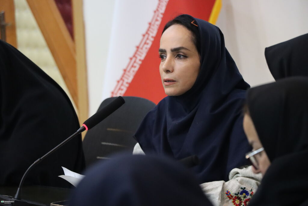 نمایشگاه هنری «به رنگ شاهنامه» در کانون استان تهران