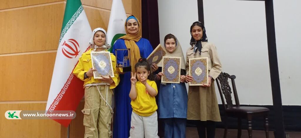 اختتامیه جشنواره مونولوگ همدان با معرفی برترینها پایان یافت